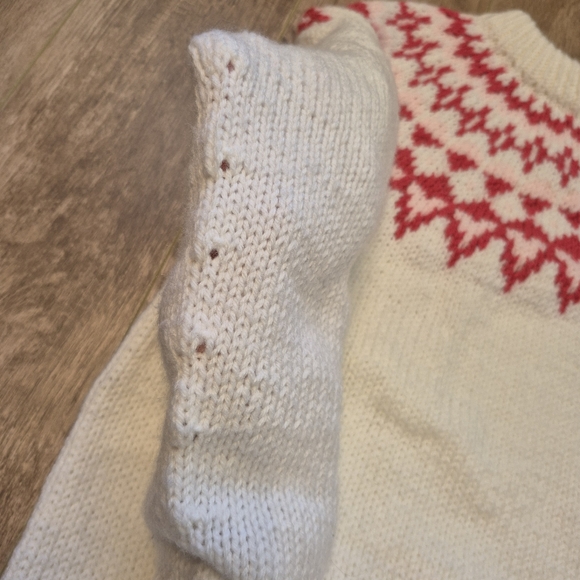Handmade Women's Vintage White & Pink Fair Isle Crewnexk Sweater Size S/M - Picture 4 of 4